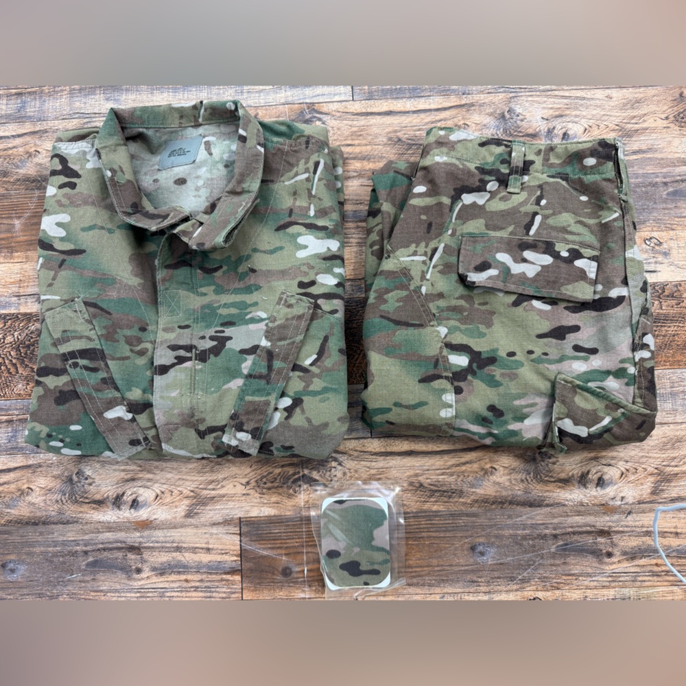 Coat & Trousers OCP Flame-Resistant Army Combat Uniform (FRACU), Large-Long